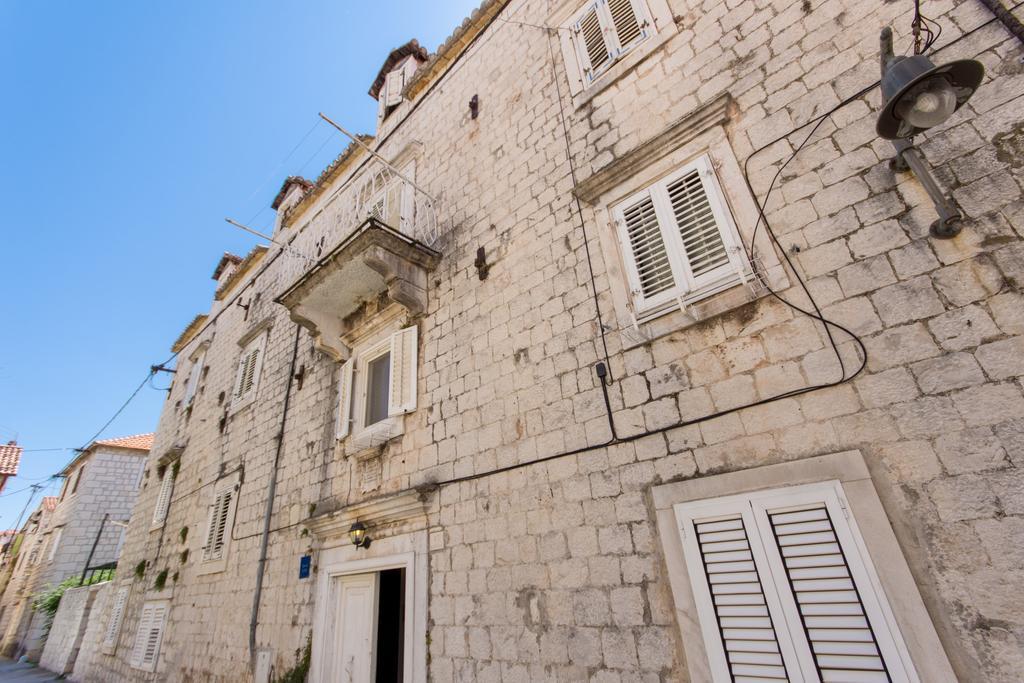 Top-Floor Apartment In Trogir Center Exteriér fotografie